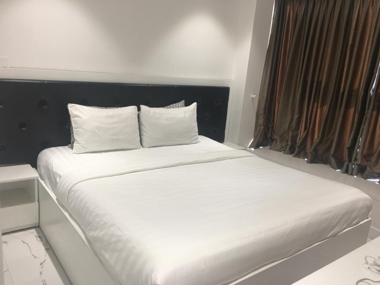 Luxury Apartment, Great View 2 Bedroom Apartment Ho Chi Minh-stad Buitenkant foto